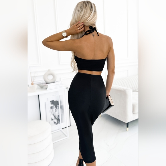 Halter Neck Cutout Dress - Picture 3 of 5